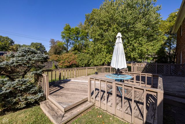 5504 Hawthorne Drive, Indianapolis, IN 46226