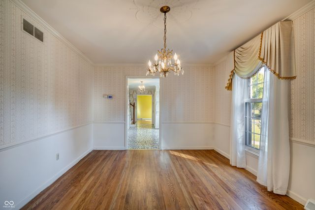 5504 Hawthorne Drive, Indianapolis, IN 46226