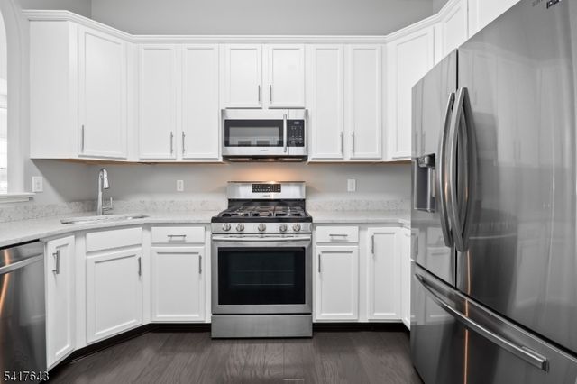 605 Edward St, Lopatcong Twp., NJ 08865