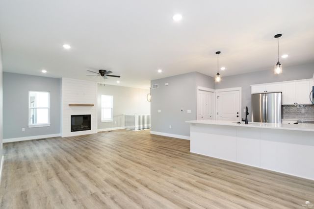 2022 Browning Avenue, Manhattan, KS 66502