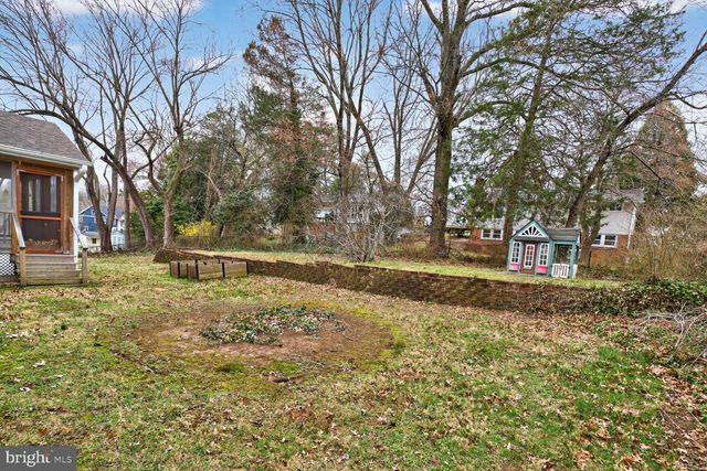 4406 ROUNDHILL RD, Alexandria, VA 22310