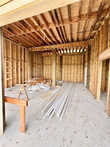 1 Largo, Hitchcock, TX 77563