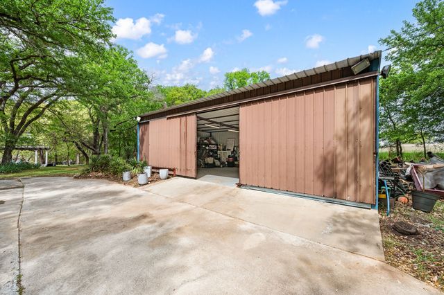 103 County Road 4853, Newark, TX 76071