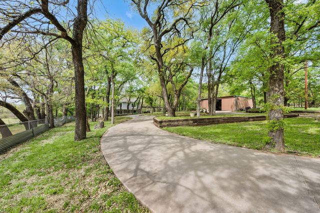 103 County Road 4853, Newark, TX 76071