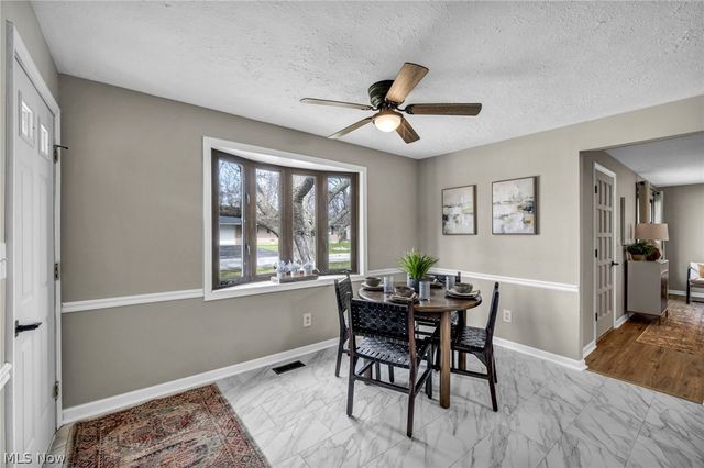 7366 Primrose Drive, Mentor On The Lake, OH 44060