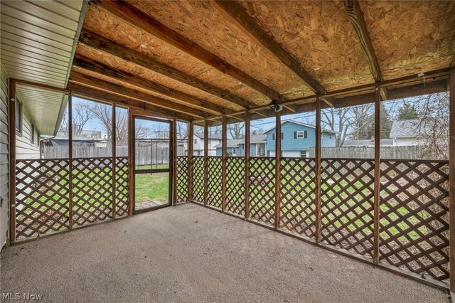 7366 Primrose Drive, Mentor On The Lake, OH 44060