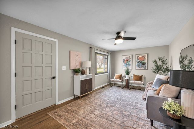 7366 Primrose Drive, Mentor On The Lake, OH 44060