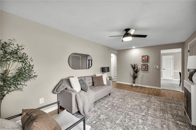 7366 Primrose Drive, Mentor On The Lake, OH 44060