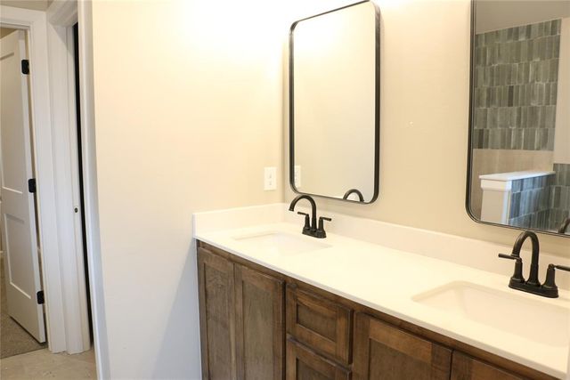 623 Honey Springs Lane, Shawnee, OK 74804