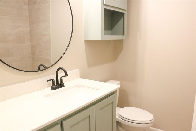 623 Honey Springs Lane, Shawnee, OK 74804