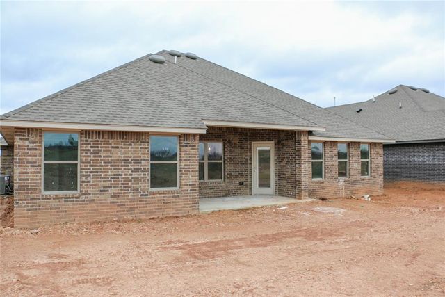 623 Honey Springs Lane, Shawnee, OK 74804