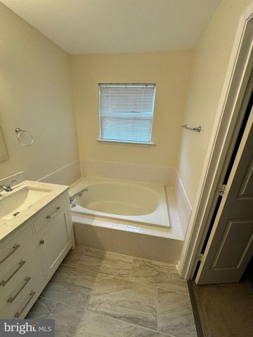 20694 WATERFALL BRANCH TER, Sterling, VA 20165