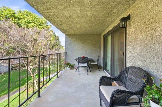 246 E Fern Avenue 109, Redlands, CA 92373