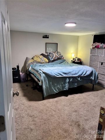 105 Alexia Lane, Grover, NC 28073