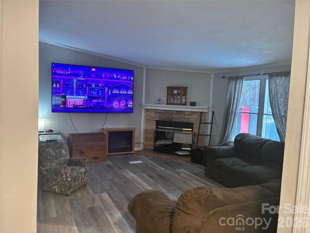 105 Alexia Lane, Grover, NC 28073