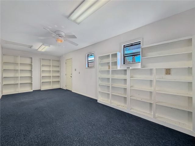 6910 Yukon Dr, Corpus Christi, TX 78412