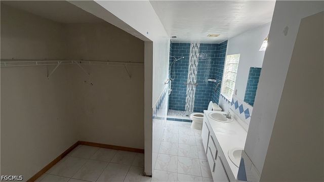 2815 NW 26th TER, Cape Coral, FL 33993