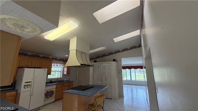 2815 NW 26th TER, Cape Coral, FL 33993