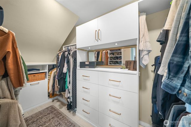 7619 214th Avenue E, Bonney Lake, WA 98391