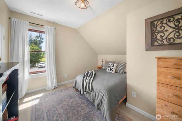 7619 214th Avenue E, Bonney Lake, WA 98391