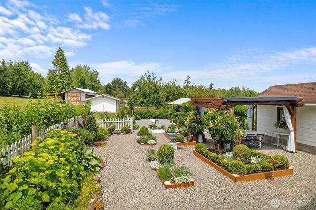 7619 214th Avenue E, Bonney Lake, WA 98391