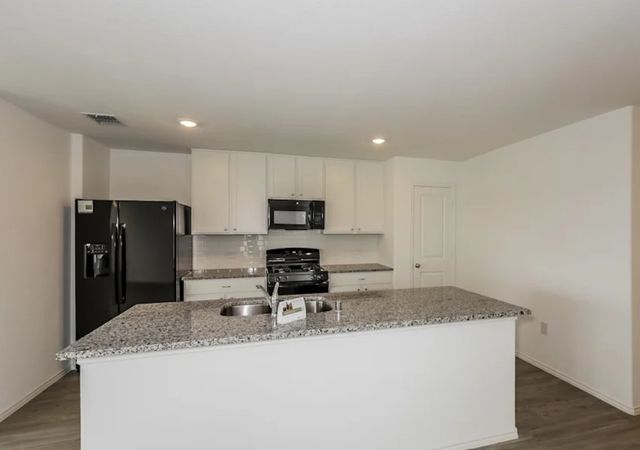 4000 Pleasant Shade Trail, Crowley, TX 76036