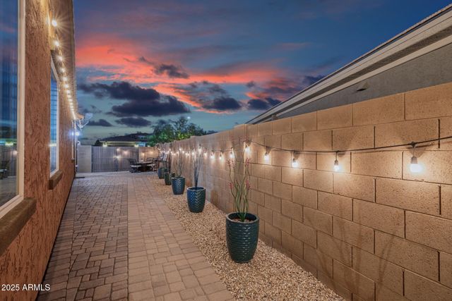 27629 N 102ND Lane, Peoria, AZ 85383