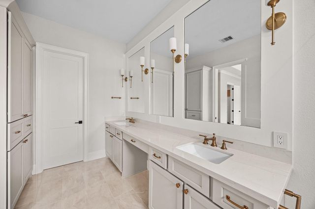 14008 Memorial Reserve Place, Houston, TX 77079