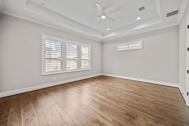 14008 Memorial Reserve Place, Houston, TX 77079