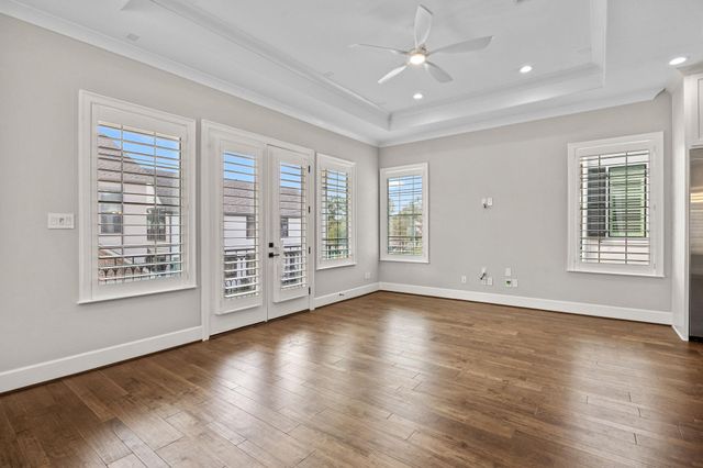 14008 Memorial Reserve Place, Houston, TX 77079