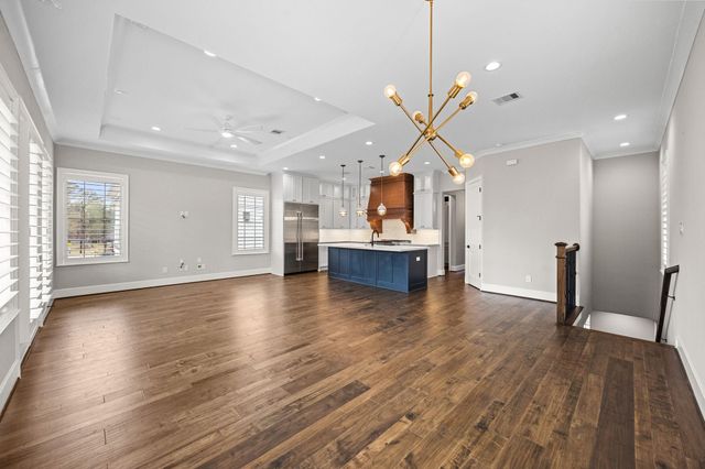 14008 Memorial Reserve Place, Houston, TX 77079