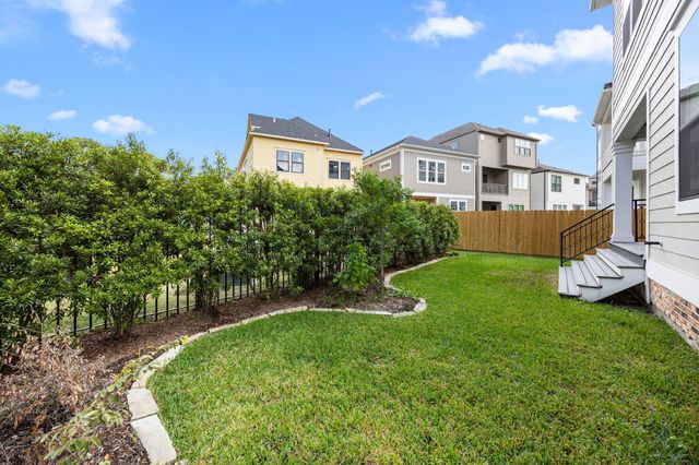 14008 Memorial Reserve Place, Houston, TX 77079