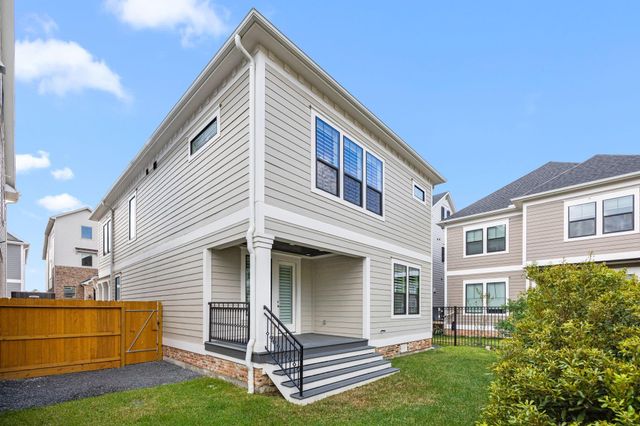 14008 Memorial Reserve Place, Houston, TX 77079