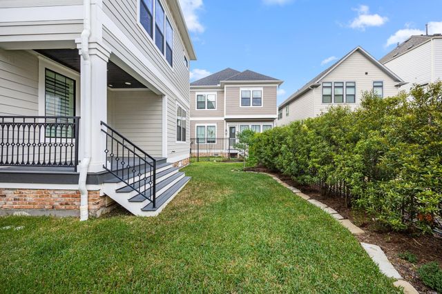 14008 Memorial Reserve Place, Houston, TX 77079