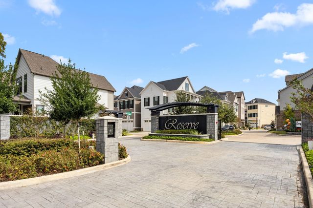 14008 Memorial Reserve Place, Houston, TX 77079