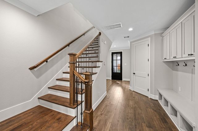 14008 Memorial Reserve Place, Houston, TX 77079