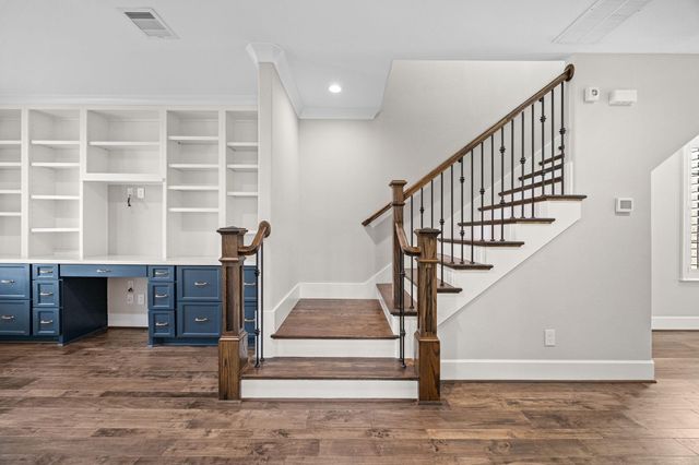 14008 Memorial Reserve Place, Houston, TX 77079