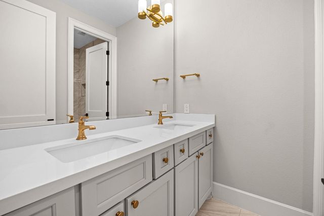 14008 Memorial Reserve Place, Houston, TX 77079