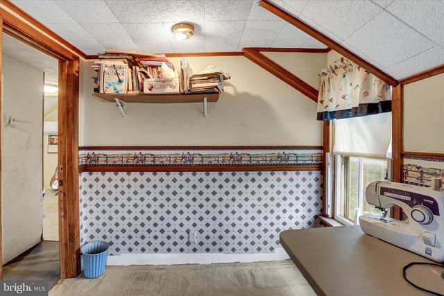 122 SHIPPENSBURG RD, Shippensburg, PA 17257
