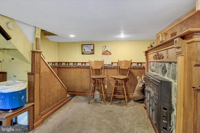 122 SHIPPENSBURG RD, Shippensburg, PA 17257