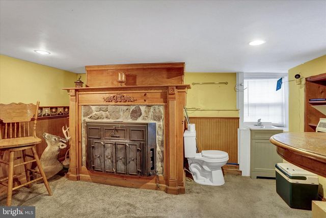 122 SHIPPENSBURG RD, Shippensburg, PA 17257