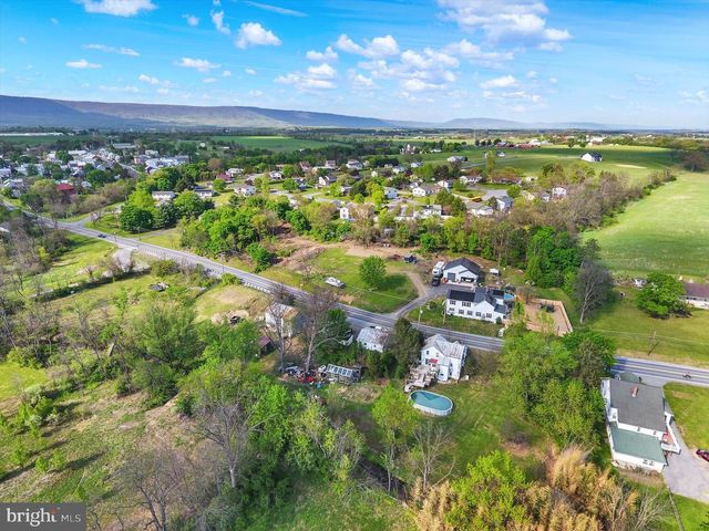 122 SHIPPENSBURG RD, Shippensburg, PA 17257