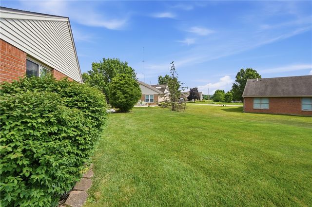 1227 Mals Way, Miamisburg, OH 45342