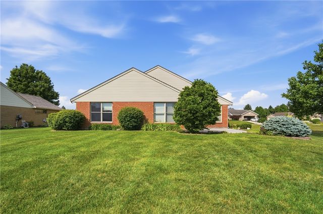 1227 Mals Way, Miamisburg, OH 45342