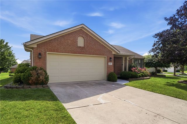 1227 Mals Way, Miamisburg, OH 45342