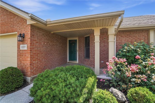 1227 Mals Way, Miamisburg, OH 45342