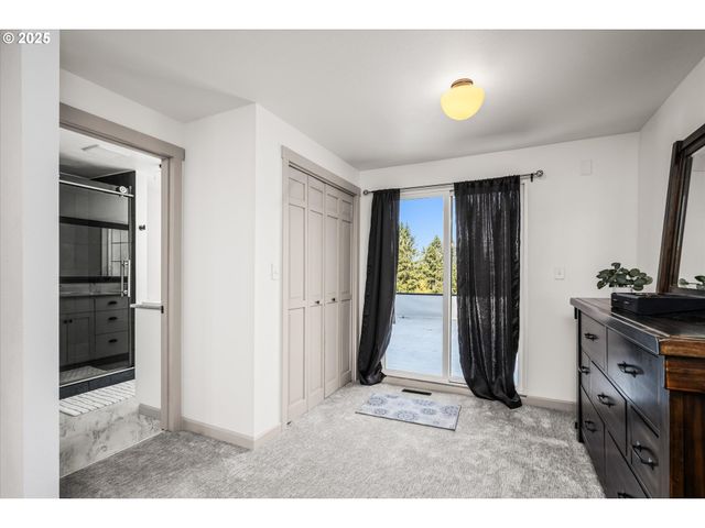 381 TALEMENA Dr, Cottage Grove, OR 97424