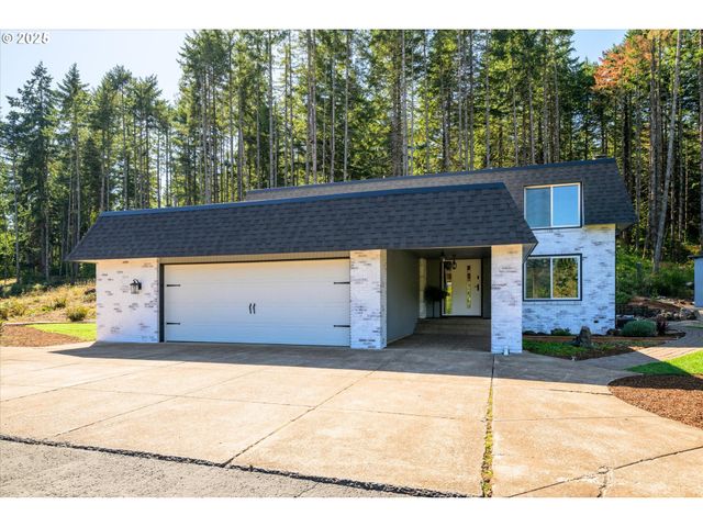 381 TALEMENA Dr, Cottage Grove, OR 97424