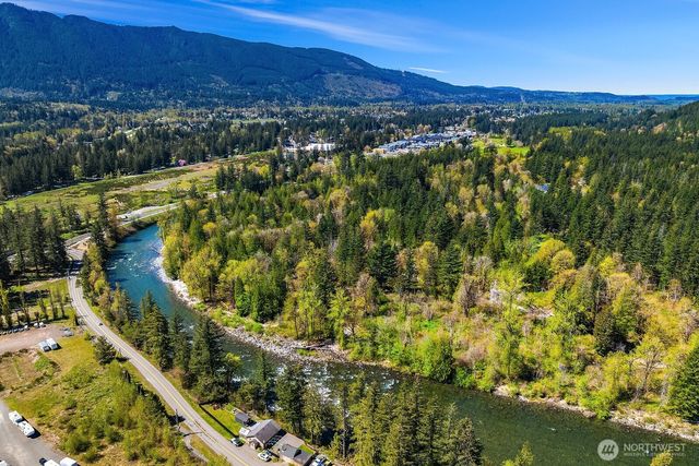 2850 SE 16th Street, North Bend, WA 98045