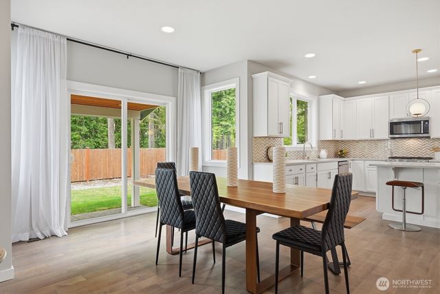2850 SE 16th Street, North Bend, WA 98045